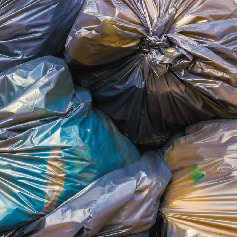 Properly Seal Trash Bags