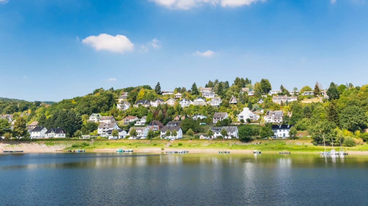 Bug-A-Way Pest Control Services Grand Lake, Oklahoma